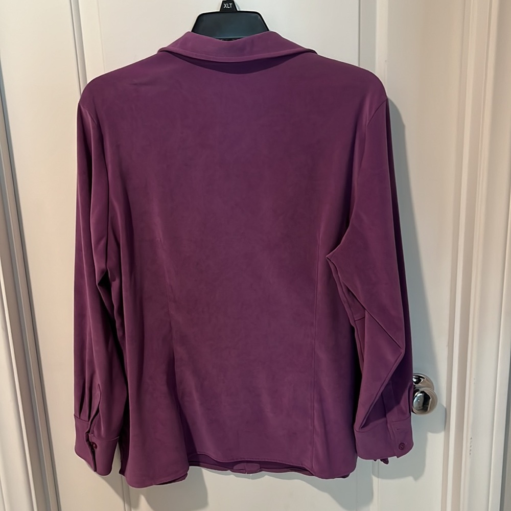 Blouse - Picture 2 of 2